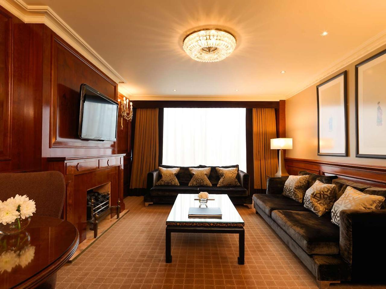 Radisson Blu Hotel, London Heathrow Hotel